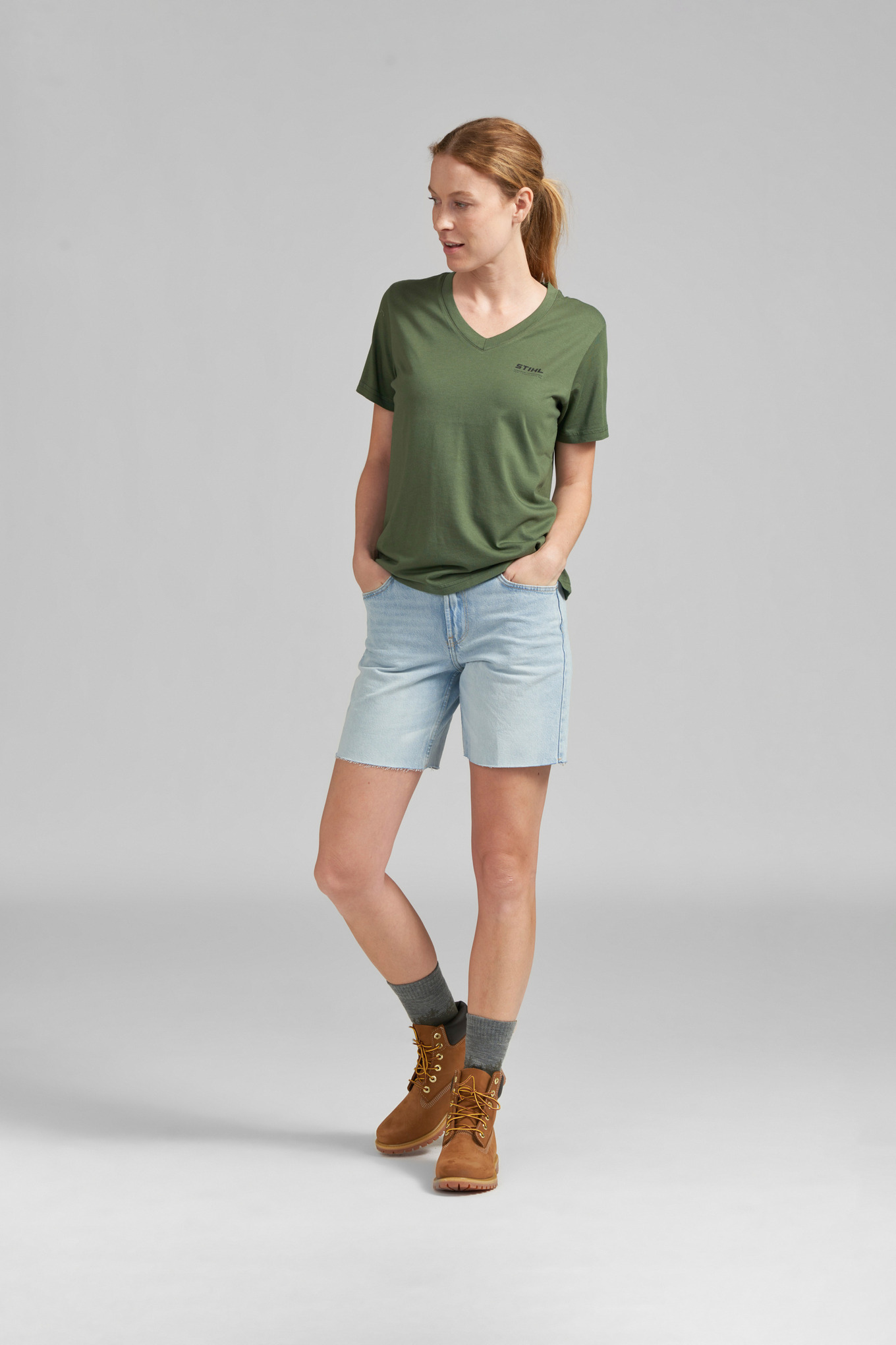 T-shirt pour femmes BASIC V GREEN